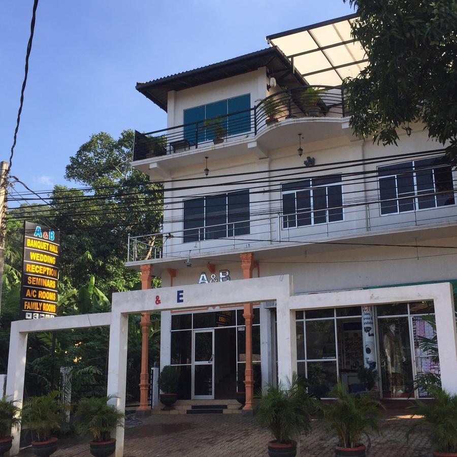 A&B Events Guest Bed & Breakfast Matale Ngoại thất bức ảnh